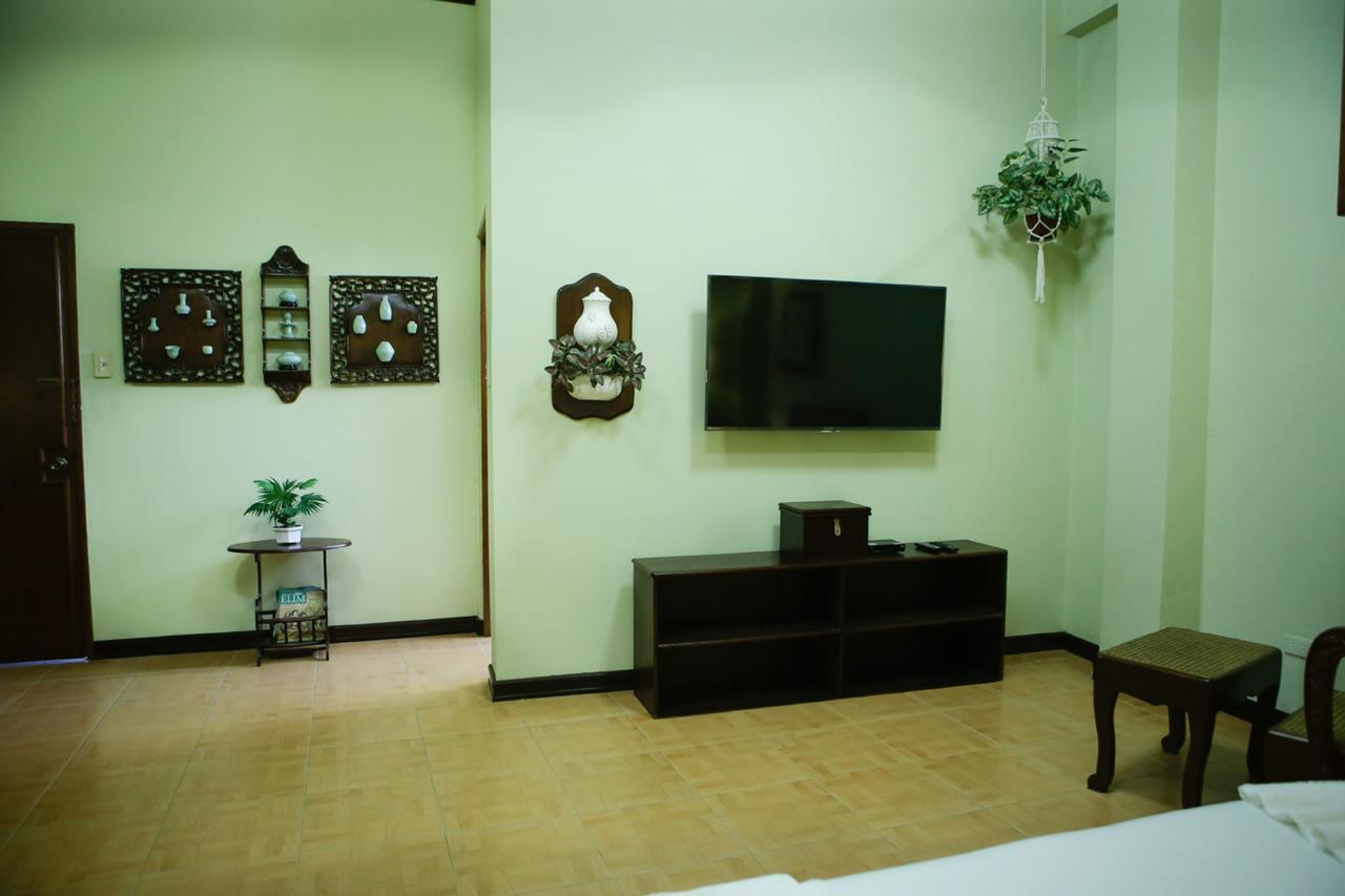 Victoria'S Haven Bed & Breakfast Dumaguete City Exterior foto
