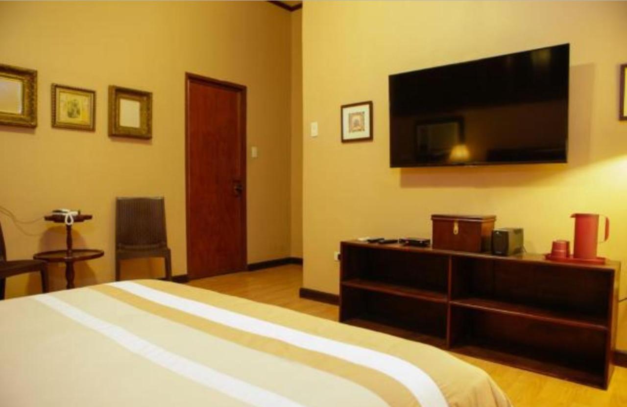 Victoria'S Haven Bed & Breakfast Dumaguete City Exterior foto